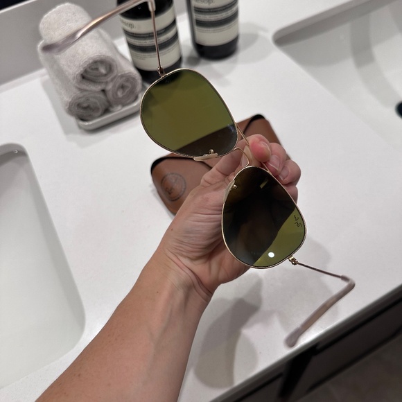 Ray Ban XL Aviator Flash Lens - Picture 3 of 4